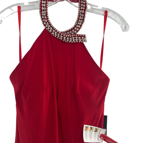 NWT Mac Duggal Red Rhinestone Halter Neck Dress w/High Split - Picture 4 of 9